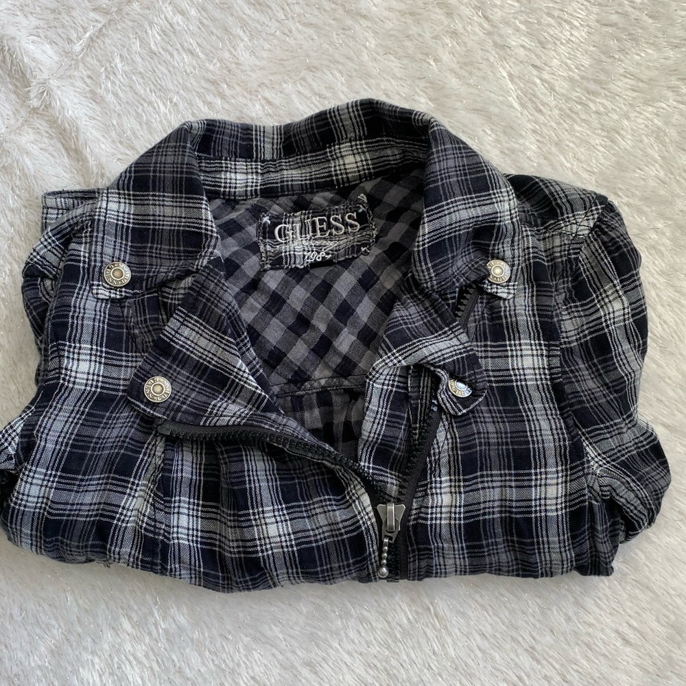 Guess “Shacket”